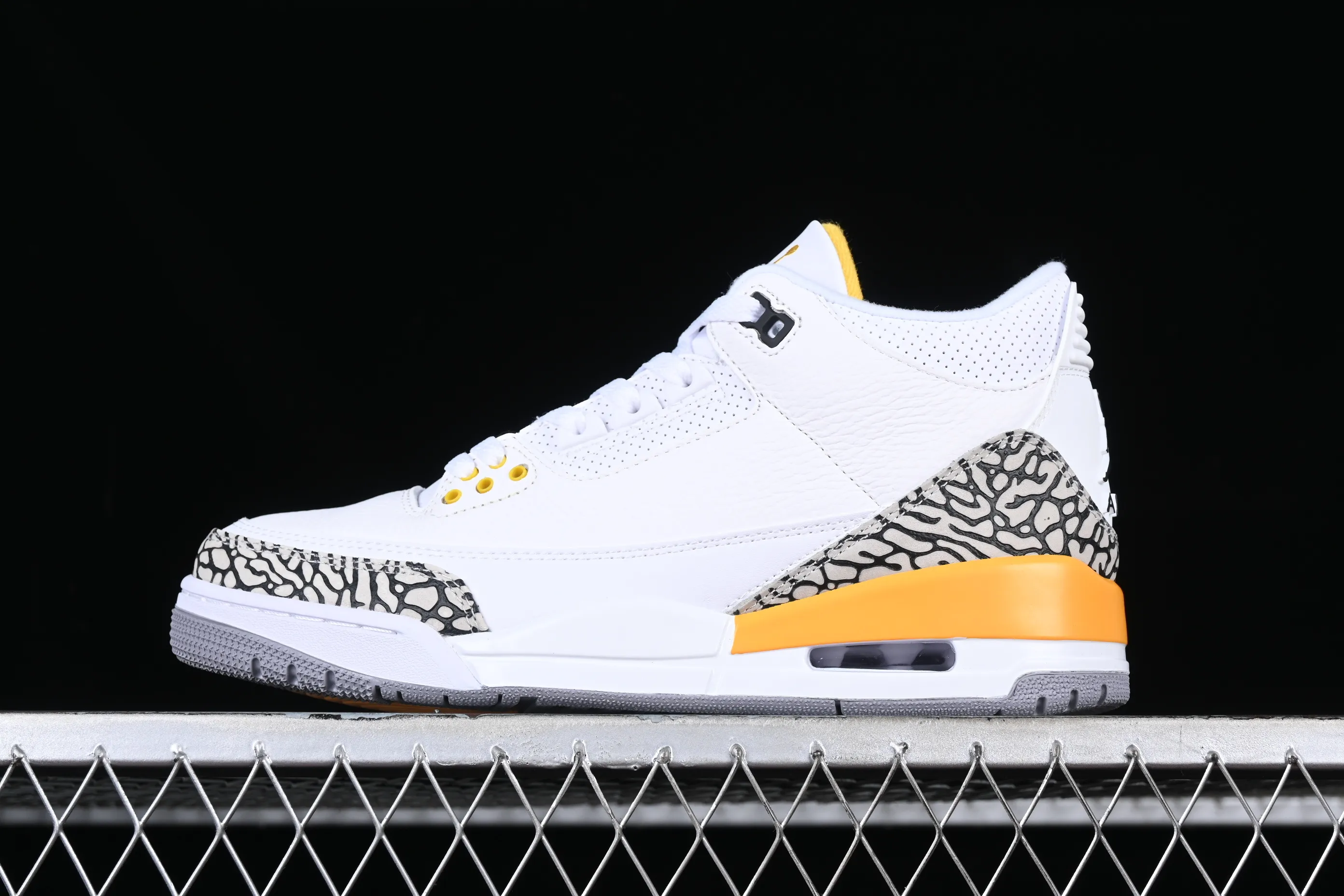 All categories Air Jordan Jordan series basketball shoes Air Jordan 3 Air Jordan 3 Retro "Laser Orange" AJ3 Joe 3 Laser Orange First layer CK9246-108